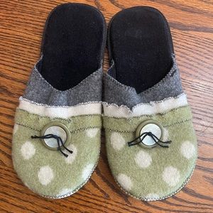 Handmade Wool Felted Indoor Slippers